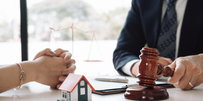In construction, the lowest bid often wins. But that doesn’t mean it makes money.
Many contractors land jobs, only to find out later that margins are razor-thin—or worse, gone completely.
Bidding too low can hurt your business. But pricing too high means you lose the job. So how do you stay competitive and profitable?
It comes down to bidding smart...